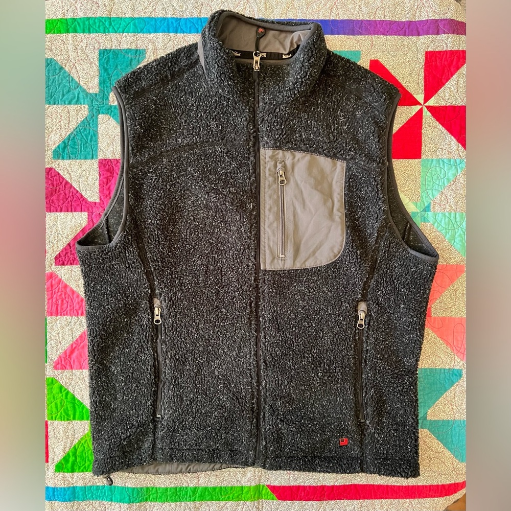 WOOLRICH Medium Onyx Heathered Fleece Vest